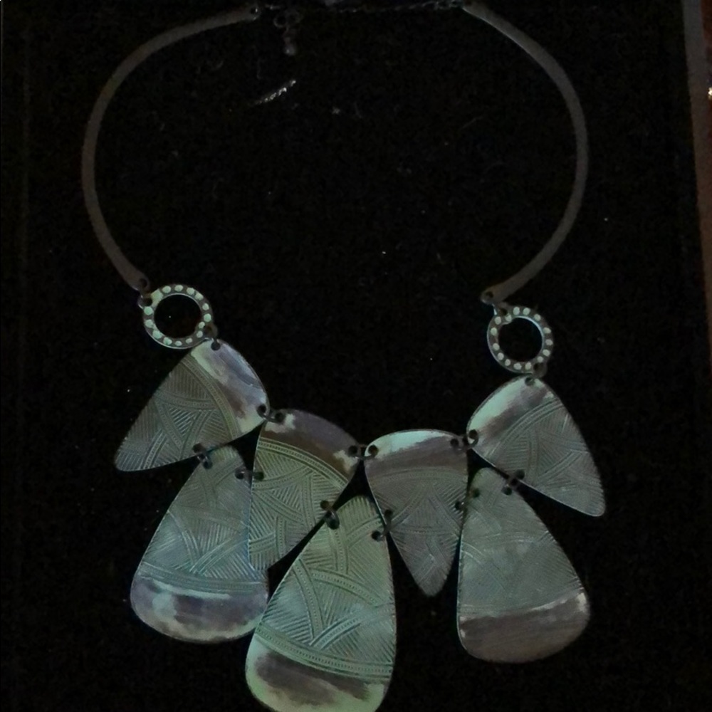 Free people necklace